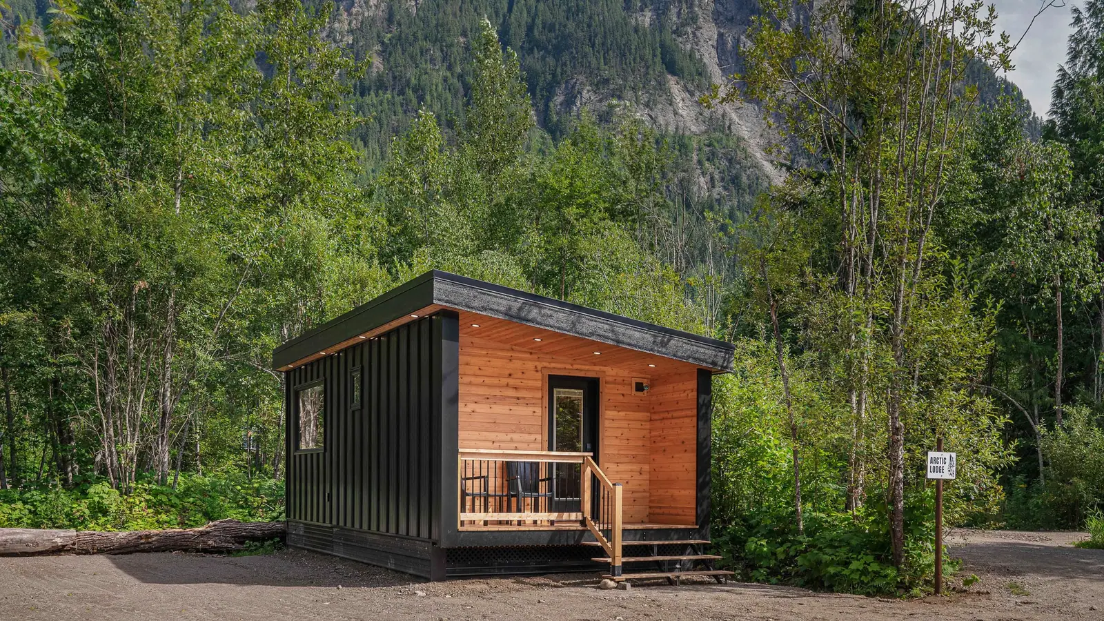 SLOPE Cabin 13′ × 26′